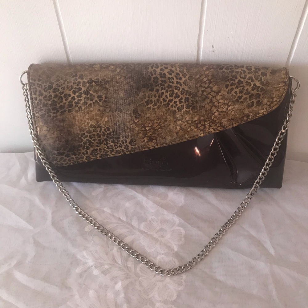 Beijo Shoulder Clutch Patent Leather Bag